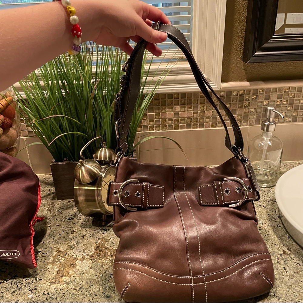 Coach Classic Brown Shoulder Bag, NO dust bag